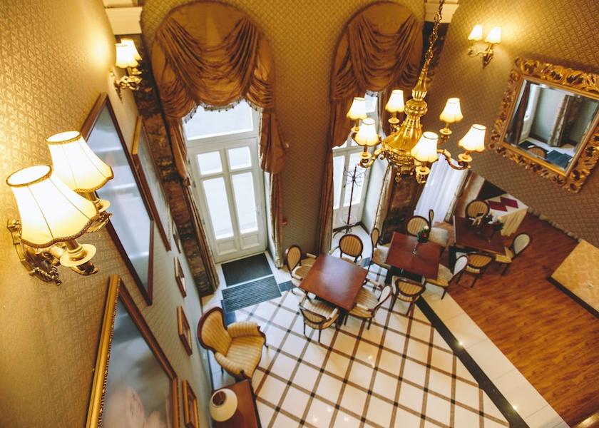 Csongrád Szeged Interior Entrance
