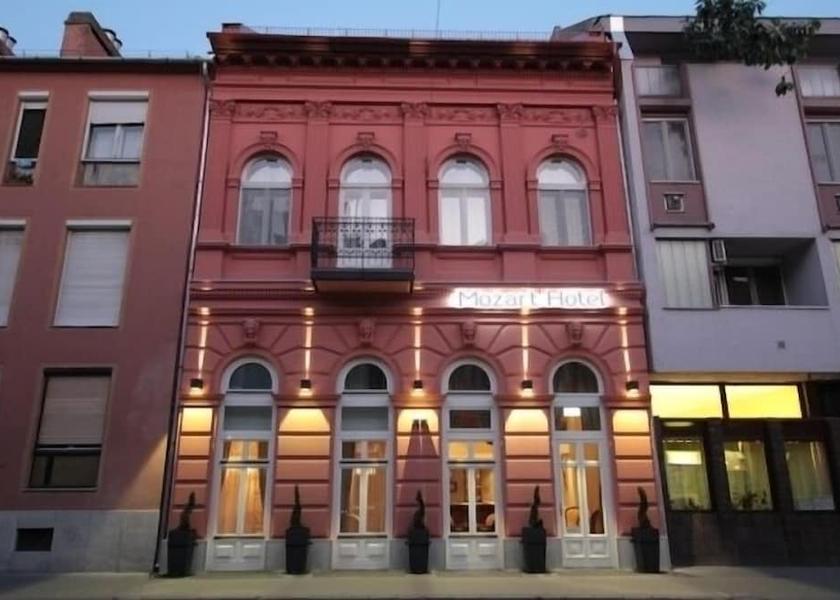 Csongrád Szeged Facade