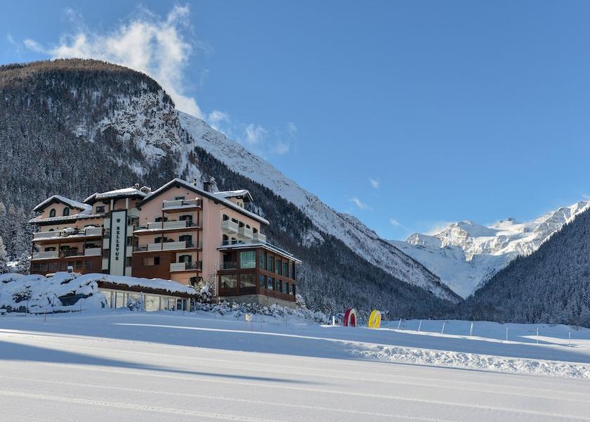Valle d'Aosta Cogne Facade