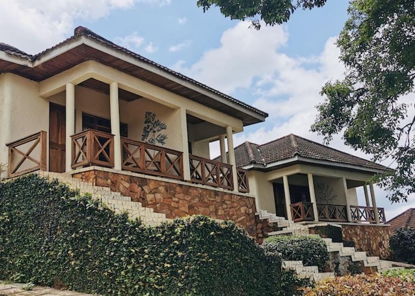  Jinja Terrace/patio