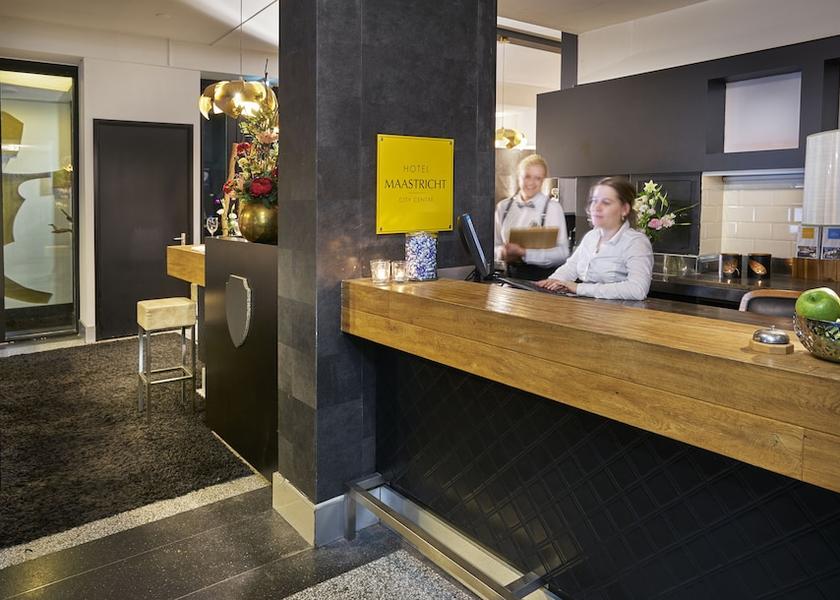 Limburg Maastricht Reception