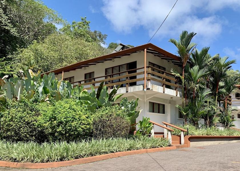 Puntarenas Province Quepos Property entrance