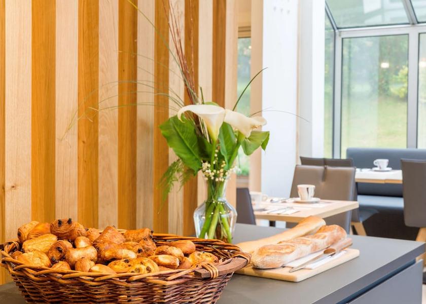 Brittany Taden Breakfast area