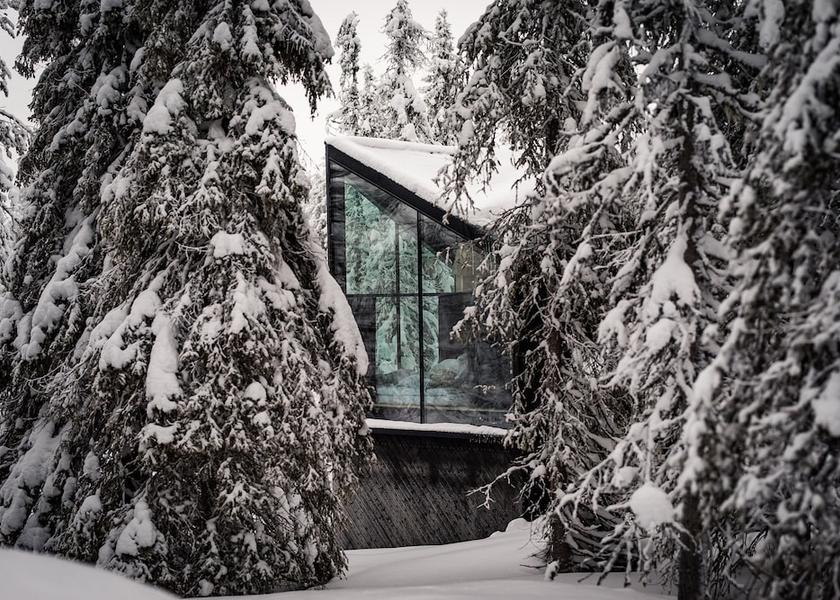 Oulu Kuusamo Interior Entrance
