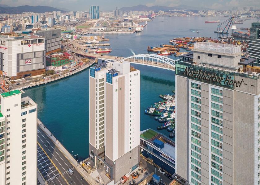  Busan Exterior