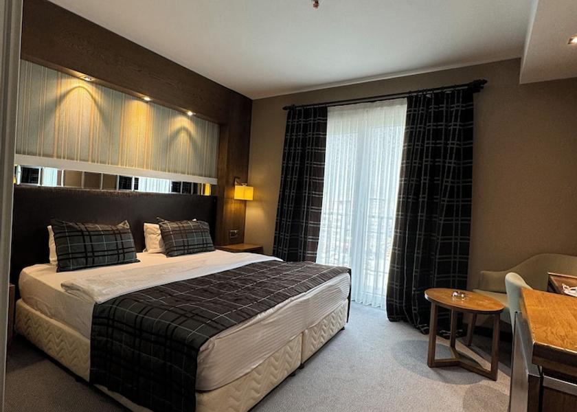 Van Van Room