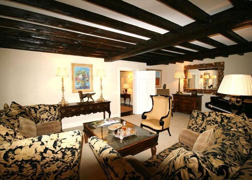 England Broadway Interior Entrance