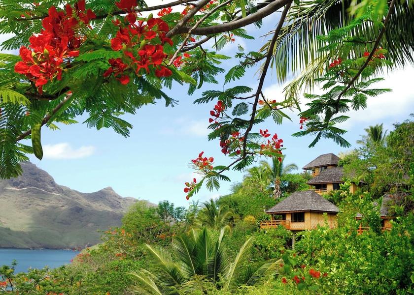  Nuku Hiva Exterior Detail