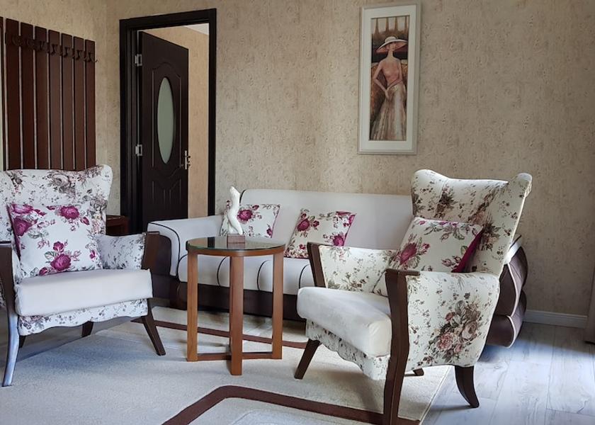  Tbilisi Room
