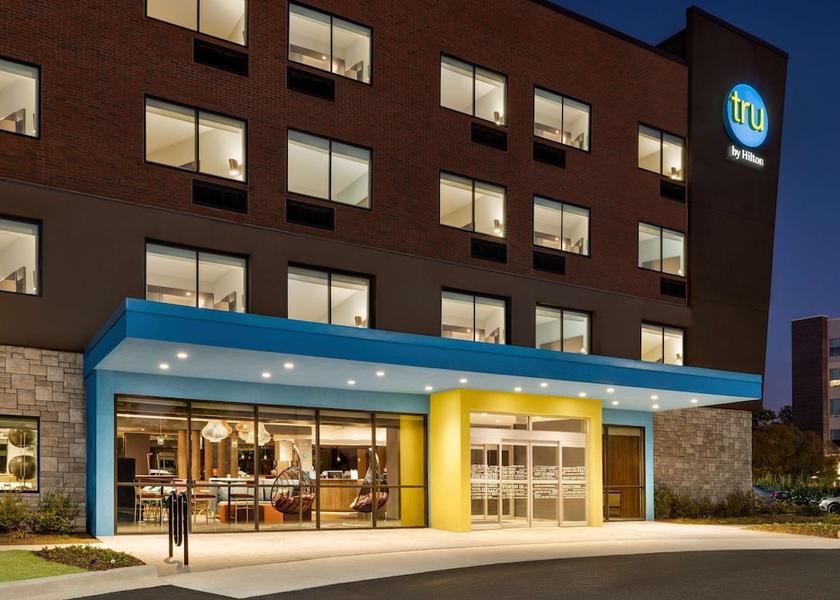 Georgia Lawrenceville Exterior Detail