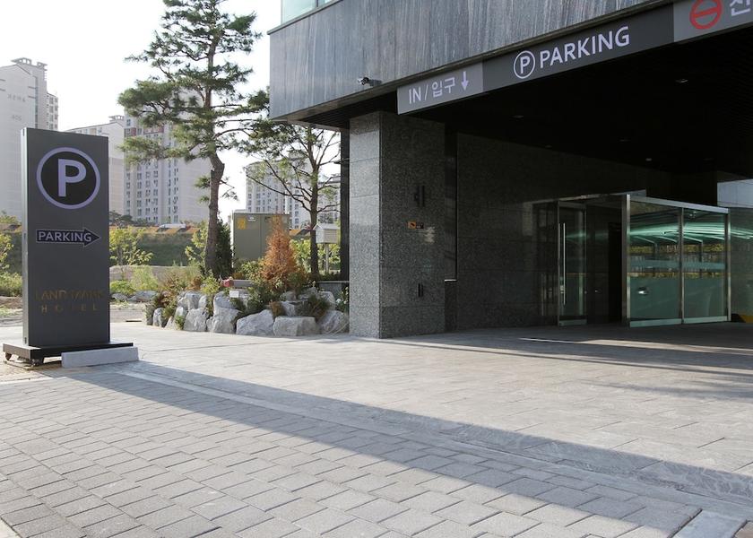 Gyeonggi Suwon Parking