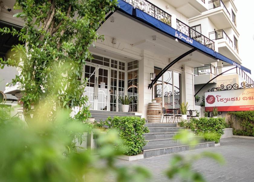Vientiane Vientiane Exterior