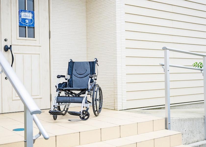 Okinawa (prefecture) Miyakojima Guest wheelchair