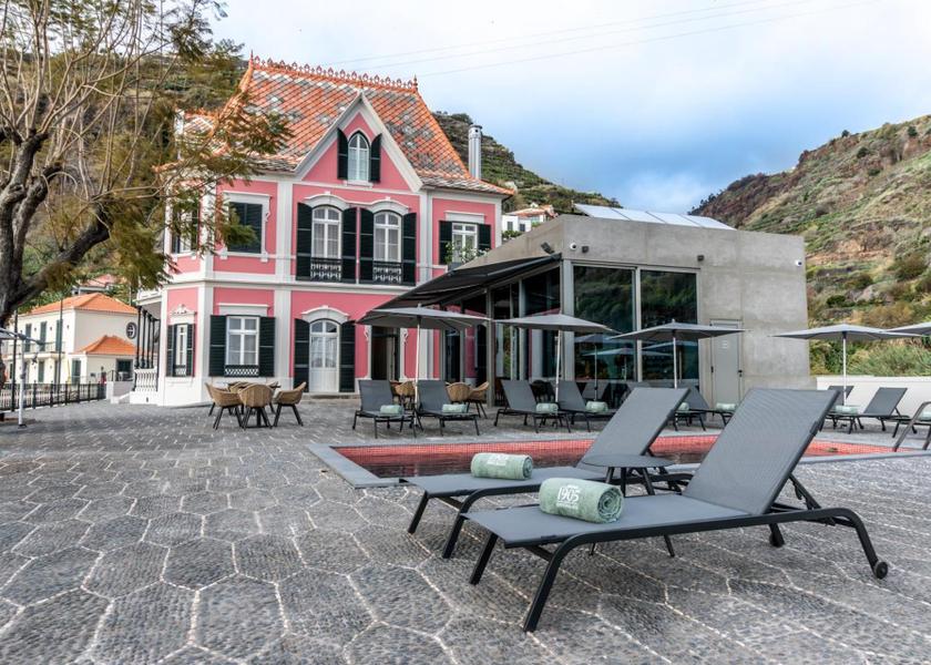 Madeira Region Ponta do Sol Exterior view