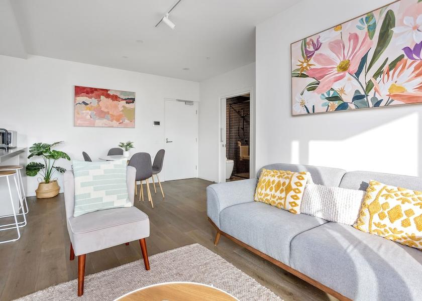 Victoria Melbourne Living Area
