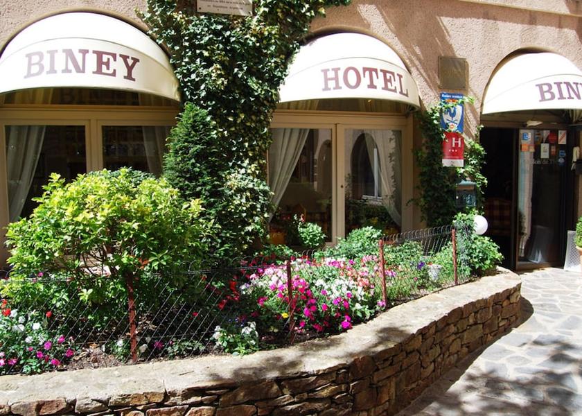 Occitanie Rodez Entrance