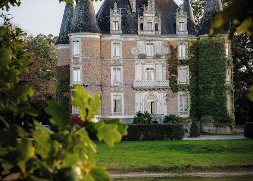 Brittany Le Rheu Exterior Detail