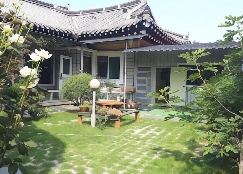 North Gyeongsang Gyeongju Interior Entrance