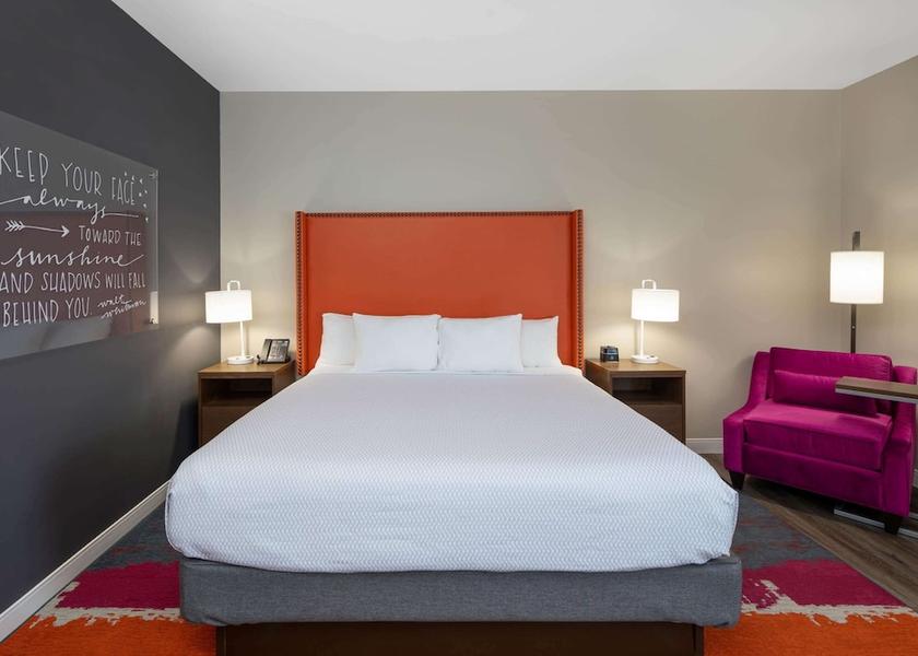 North Carolina Greensboro Room