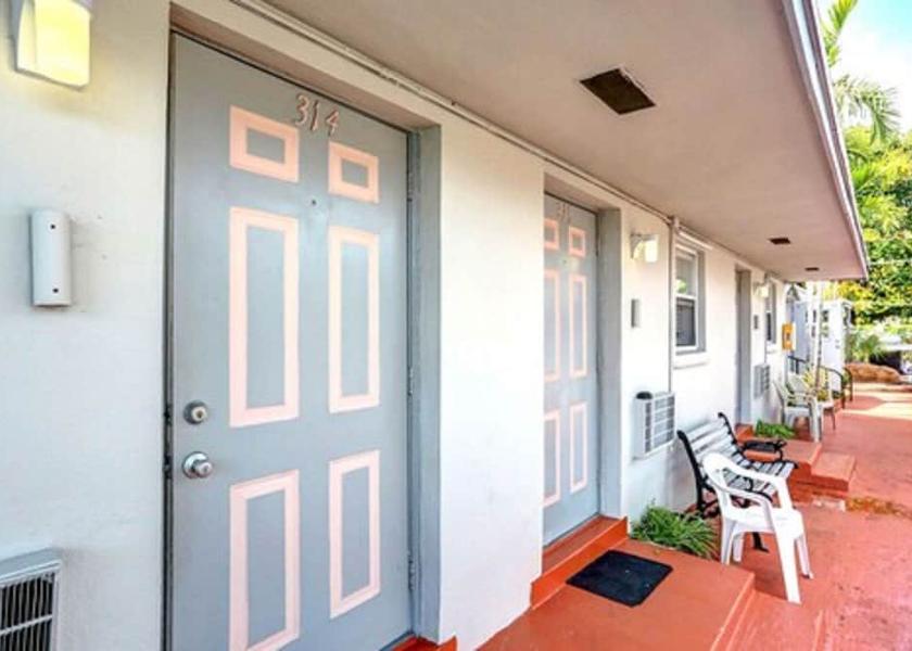 Florida Hallandale Beach Exterior Detail