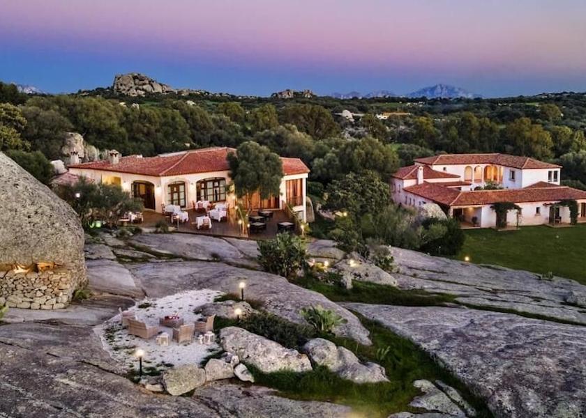 Sardinia Arzachena Property Grounds