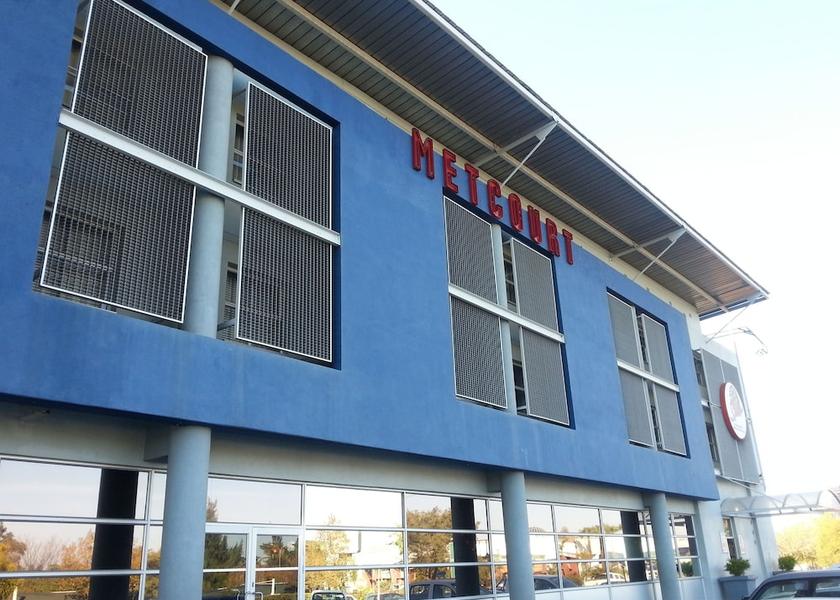  Francistown Exterior Detail