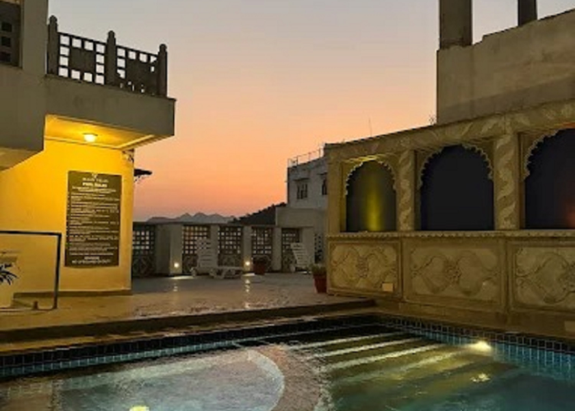 Rajasthan Udaipur Hotel Exterior