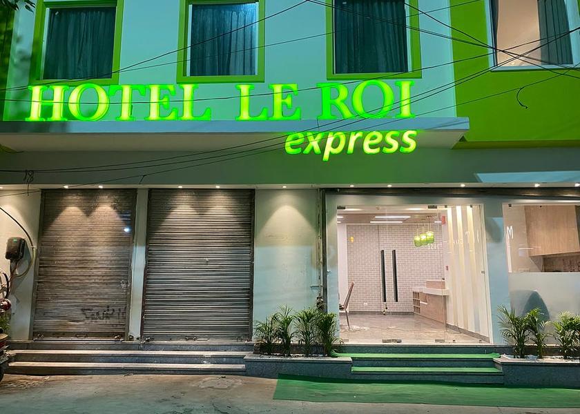 Delhi Delhi Hotel Exterior