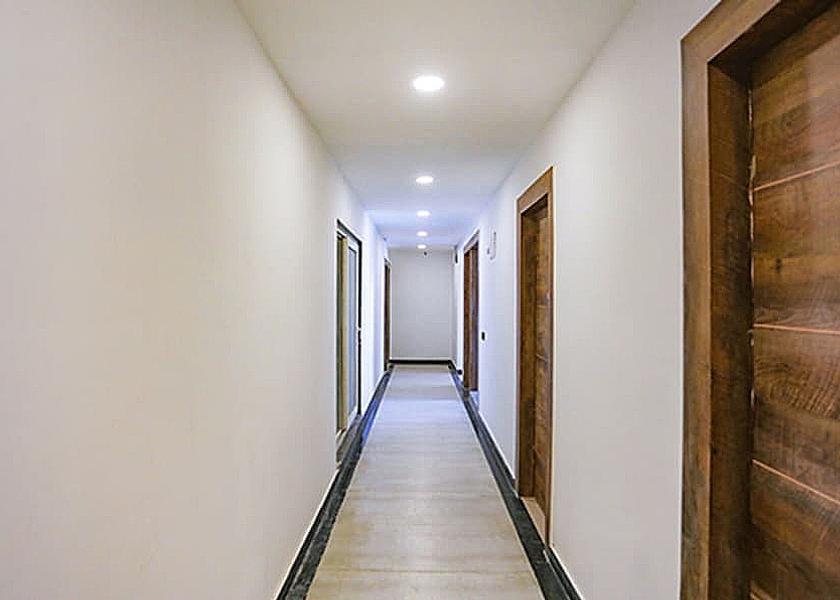 Uttar Pradesh Noida Lobby