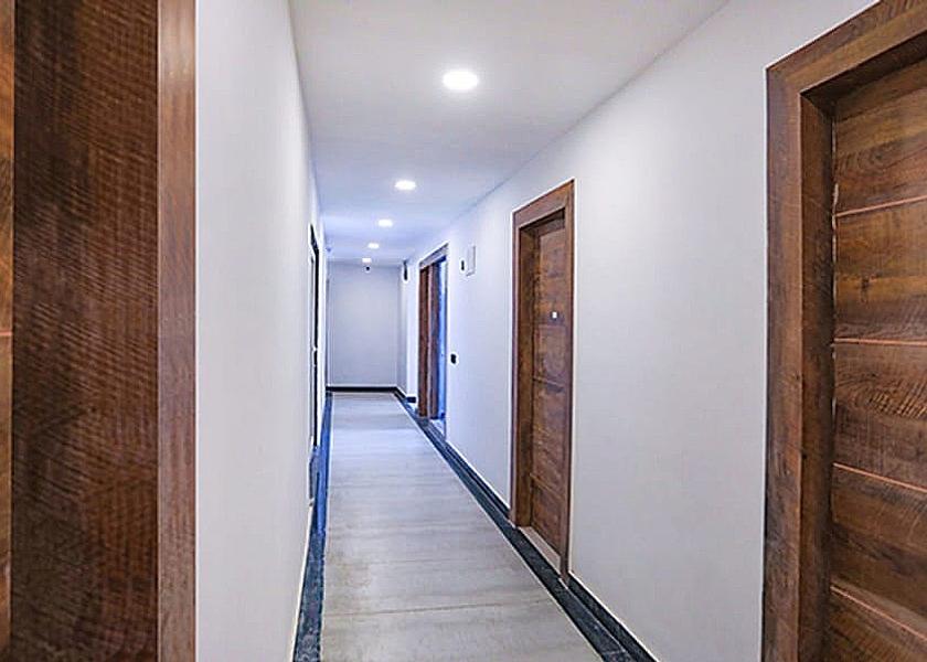 Uttar Pradesh Noida Lobby