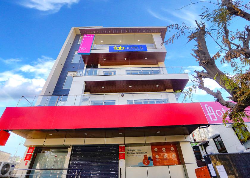 Uttar Pradesh Noida Hotel Exterior