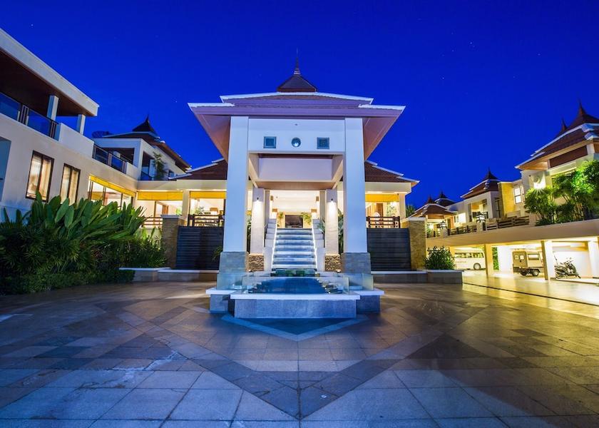 Phuket Choeng Thale Entrance