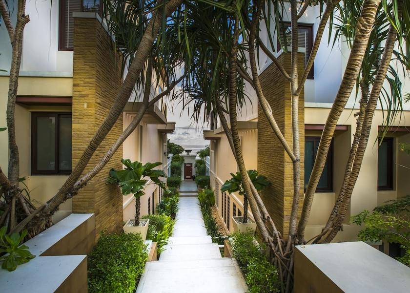 Phuket Province Choeng Thale Property entrance