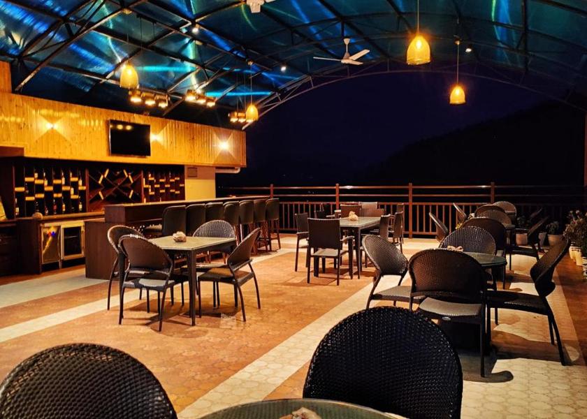 Himachal Pradesh Kufri Dining Area