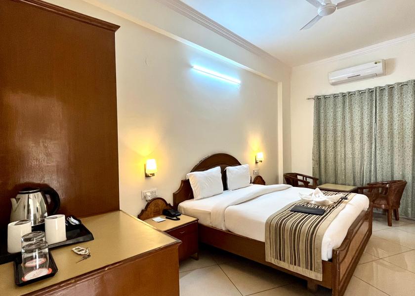 Punjab Bathinda Deluxe Room