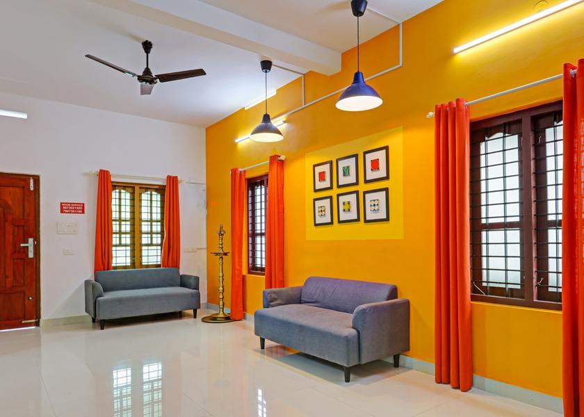 Kerala Thiruvananthapuram Classic Room