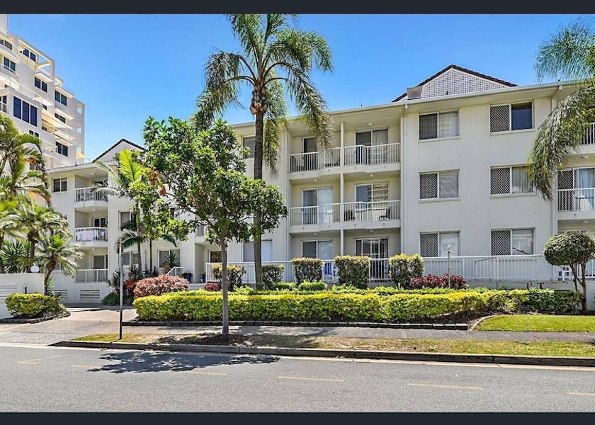 Queensland Gold Coast Front of property