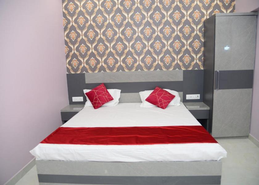 Uttar Pradesh Ayodhya Executive Room