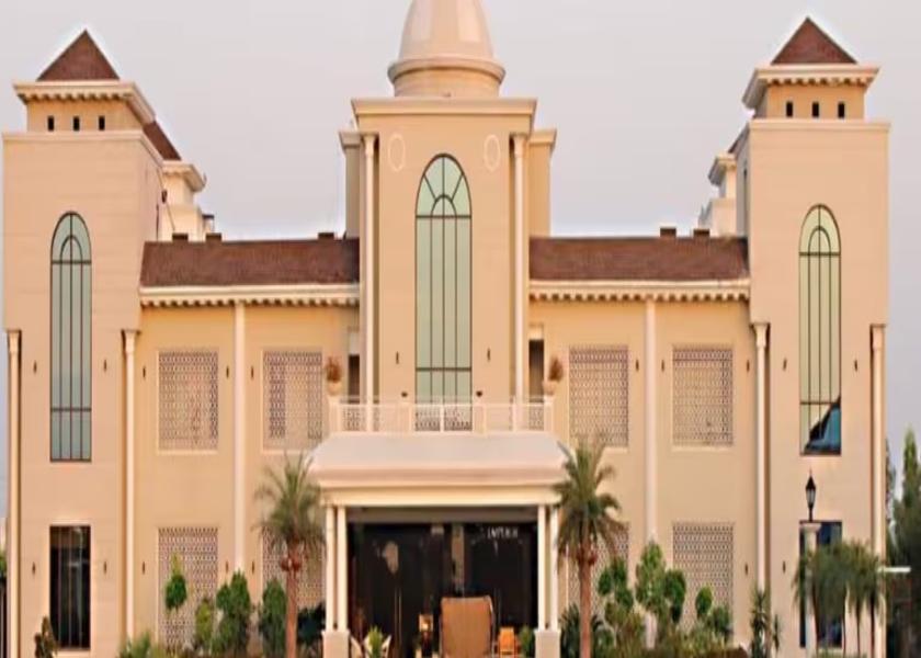 Uttar Pradesh Meerut Facade