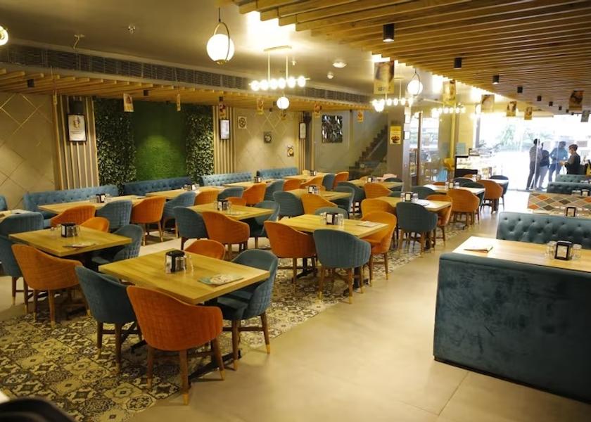 Uttar Pradesh Vrindavan Food & Dining