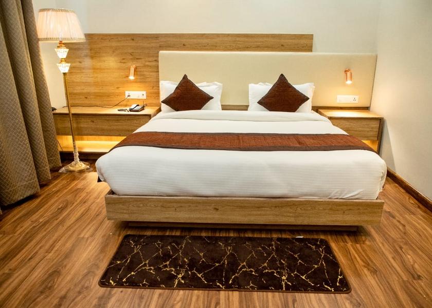 Uttar Pradesh Vrindavan Interconnected Rooms