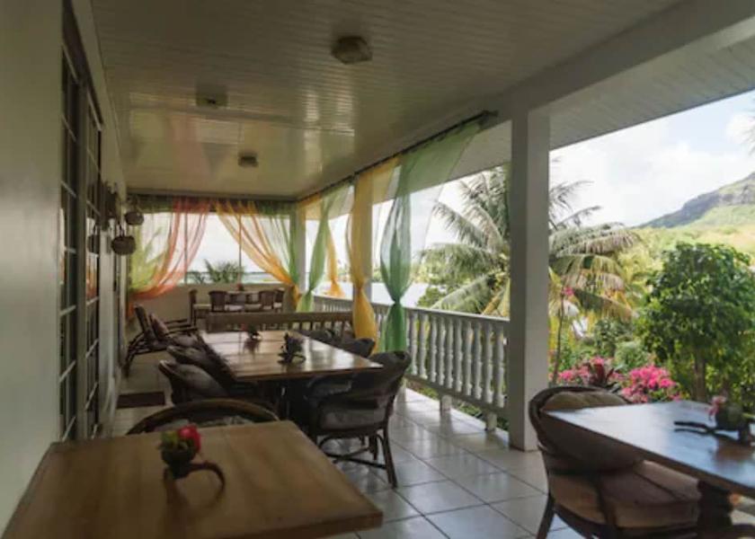 Bora Bora Terrace