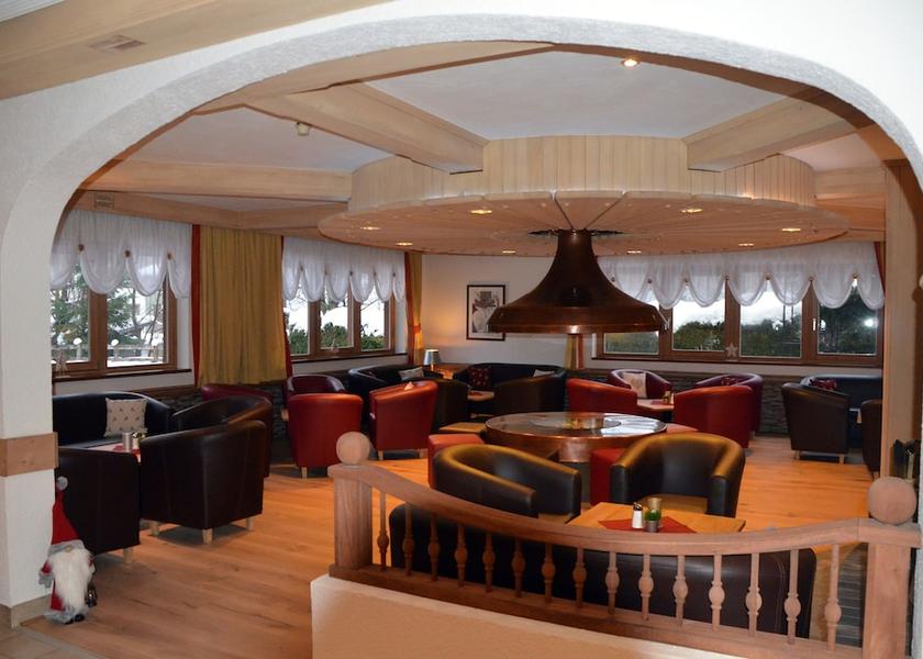 Tyrol Kirchberg in Tirol Lobby