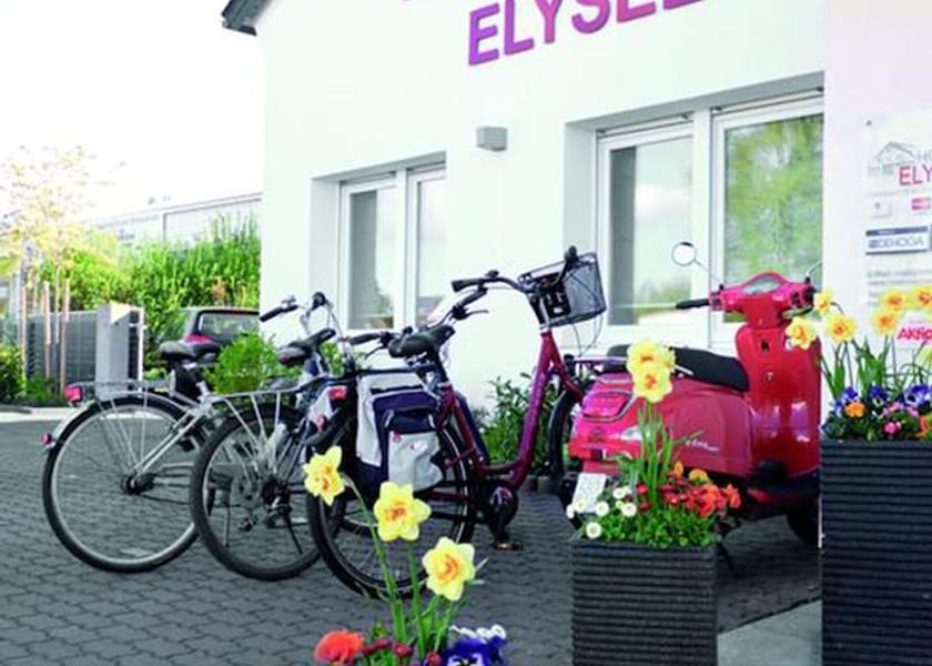 Hessen Seligenstadt Front of property