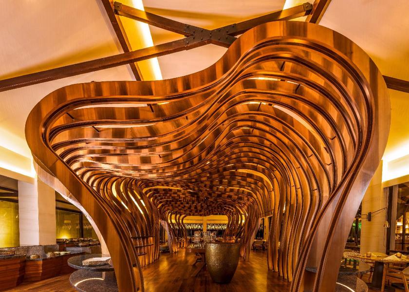 Hambantota District Weerawila restaurant