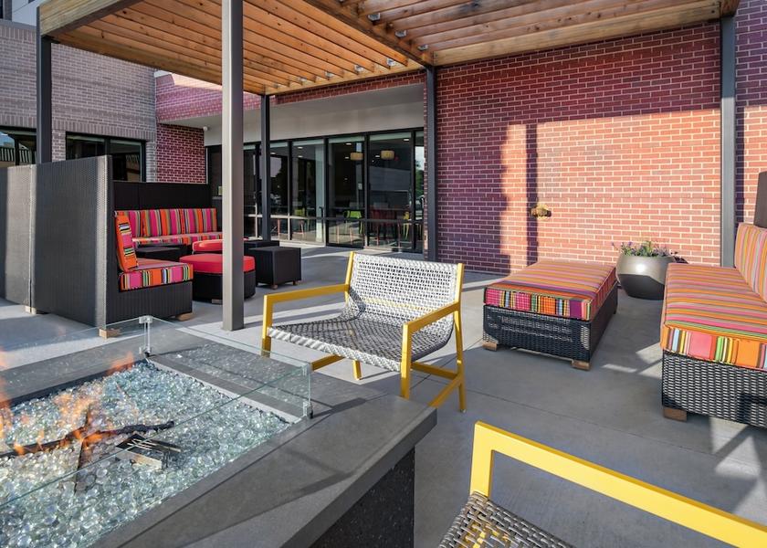 Nebraska Omaha Exterior