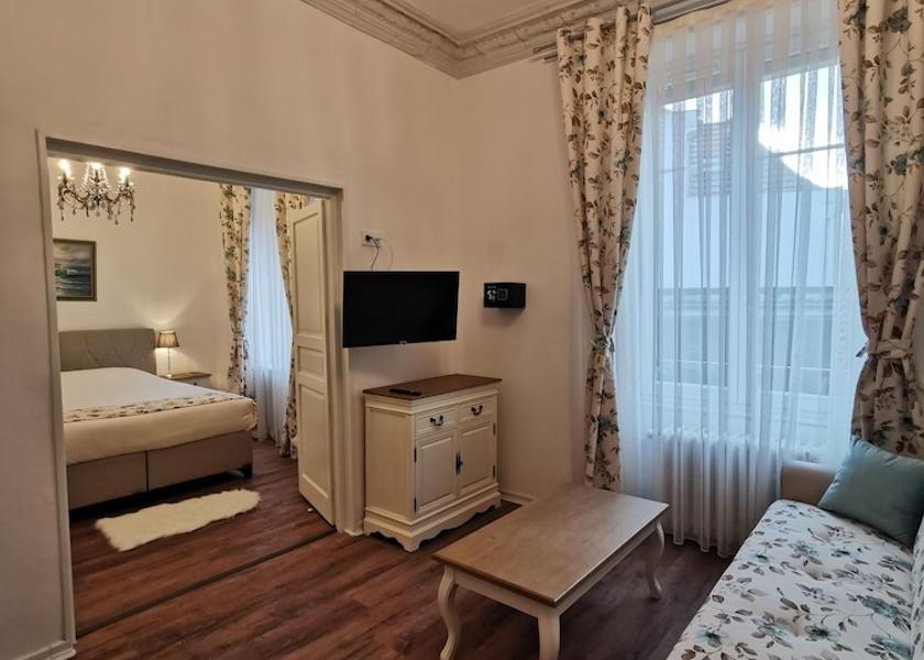 Grand Est Colmar Room