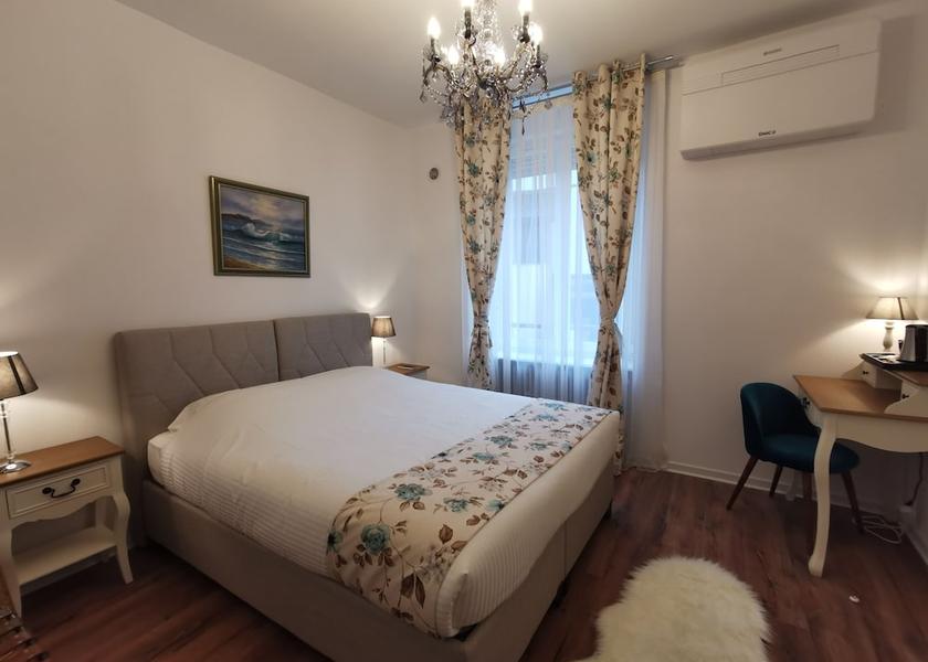 Grand Est Colmar Room
