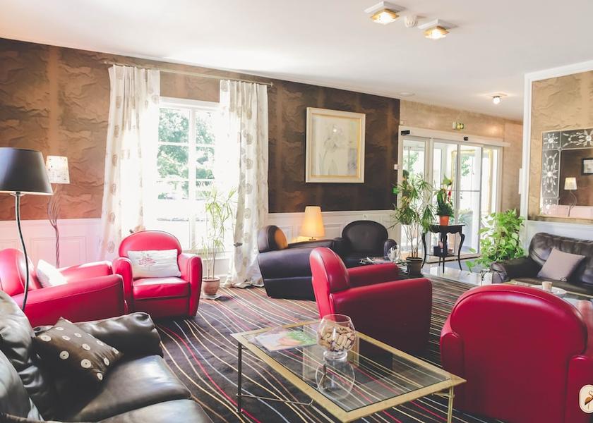 Nouvelle-Aquitaine Chateaubernard Living Area