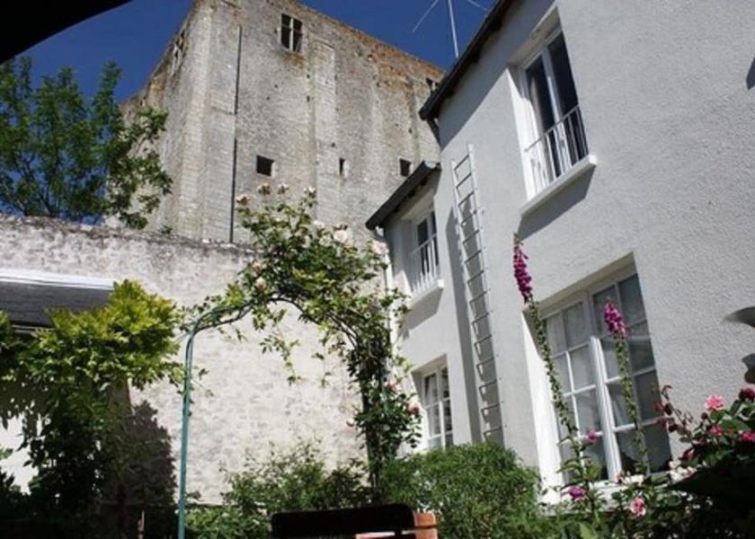 Centre - Loire Valley Beaugency Exterior Detail